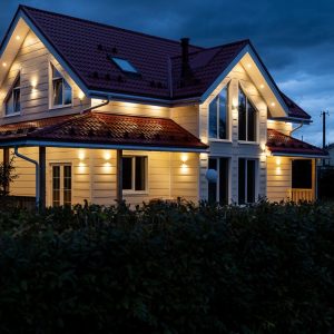 Особенности ломаной мансардной крыши